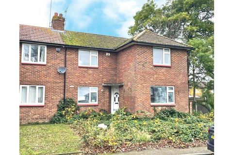 3 bedroom semi-detached house for sale, 19 Dorset Square, Rainham, Gillingham, ME8 7EX