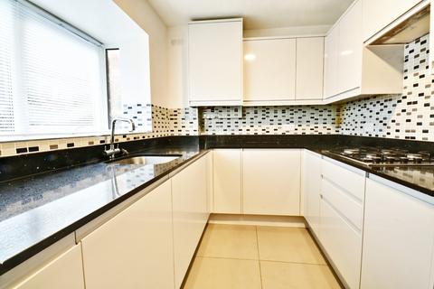 1 bedroom apartment to rent, Whitehaven Close, Bromley BR2