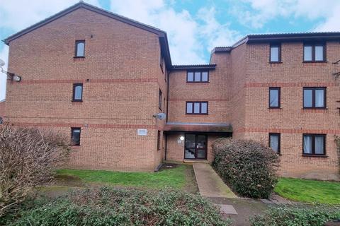 1 bedroom apartment for sale, Sandon Close, Rochford, Essex, SS4