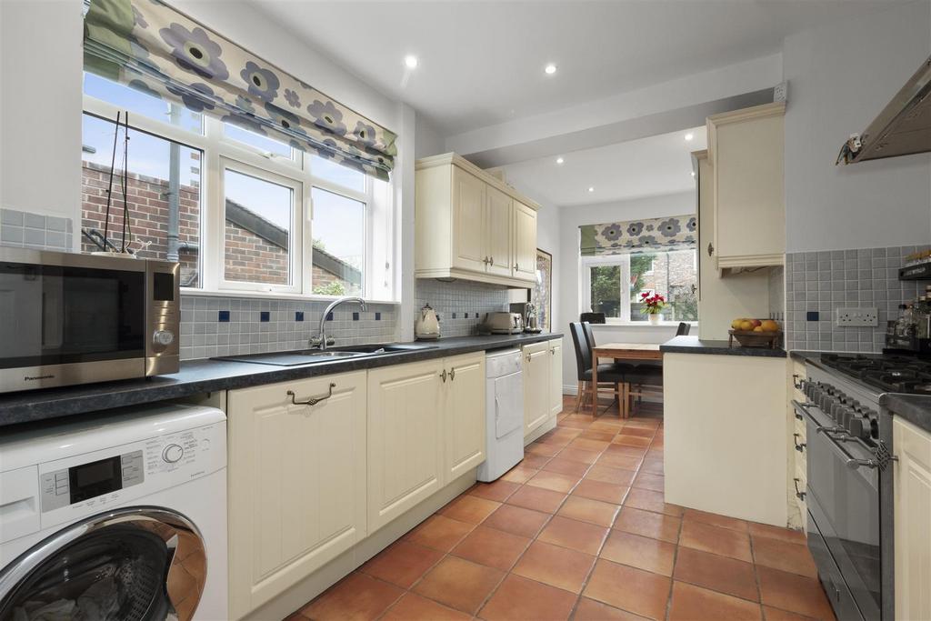 Breakfast Kitchen