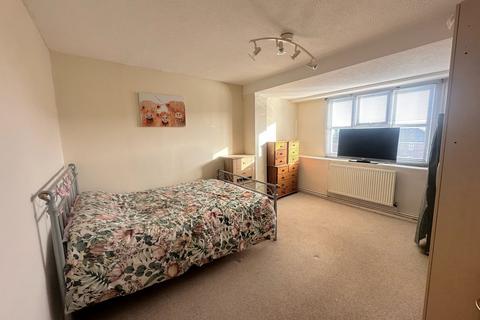 undefined, Heatherfield, Bolton, BL1