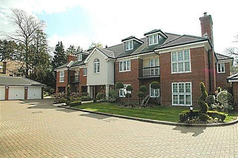 2 bedroom flat to rent, Silverwood Grange, Lady Margaret Road, Sunningdale, Berkshire, SL5