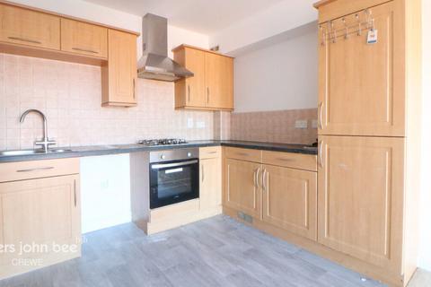 2 bedroom flat to rent, Blount Close, CREWE