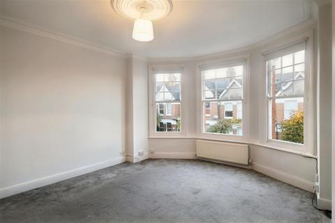 2 bedroom flat to rent, Sedgemere Avenue, London