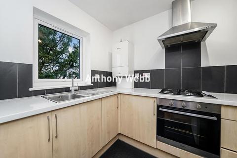 1 bedroom flat for sale, Ladyshaw Court, St. Georges Road, Palmers Green N13