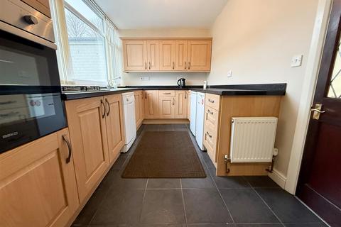 3 bedroom terraced house to rent, Fox Hill Way, Fox Hill, S6