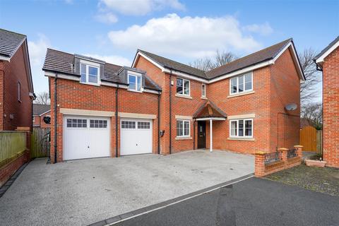 5 bedroom detached house for sale, Glaisdale Court, Darlington