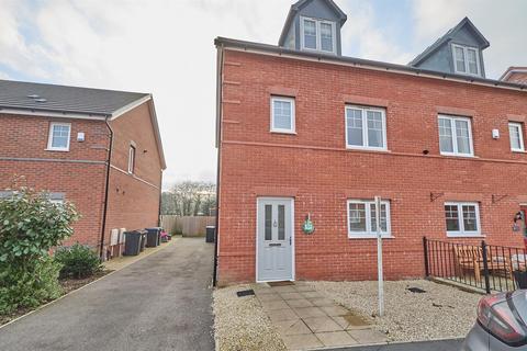 4 bedroom semi-detached house for sale, Notleyfield Close, Earl Shilton