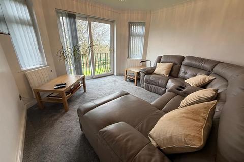 1 bedroom apartment for sale, Westley Court, Austcliffe Lane, Cookley, DY10 3RT