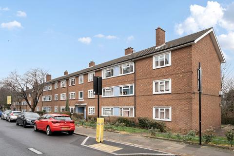 1 bedroom apartment for sale, Elsinore Road, London