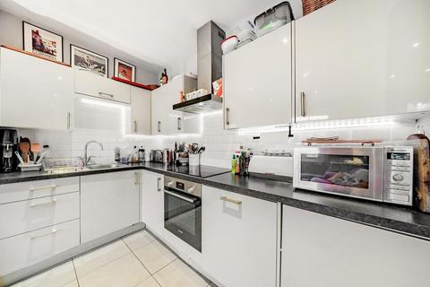 2 bedroom flat for sale, Melbourne Grove, East Dulwich