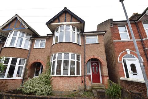 3 bedroom house to rent, Burry Road, St. Leonards-On-Sea