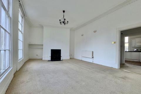 3 bedroom maisonette for sale, Cleveland Place West, Bath