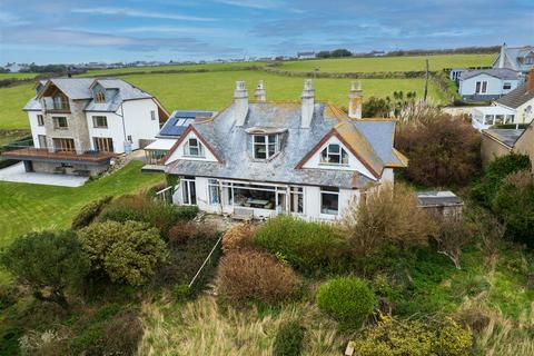 6 bedroom country house for sale, Housel Bay, The Lizard TR12