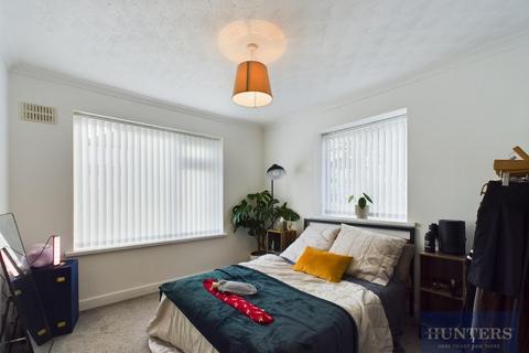 2 bedroom apartment for sale, STERLING COURT, Cheltenham