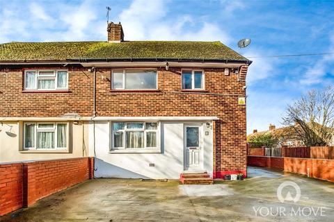 3 bedroom detached house to rent, St. Gregorys Crescent, Kent DA12