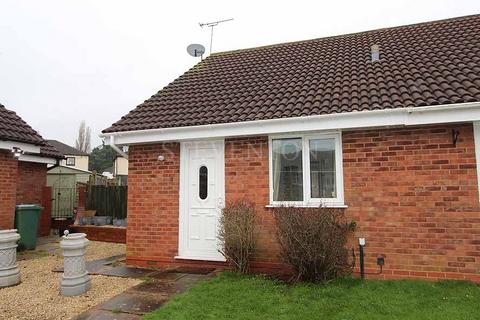 1 bedroom semi-detached bungalow for sale, Logan Close, Oxley, Wolverhampton, WV10