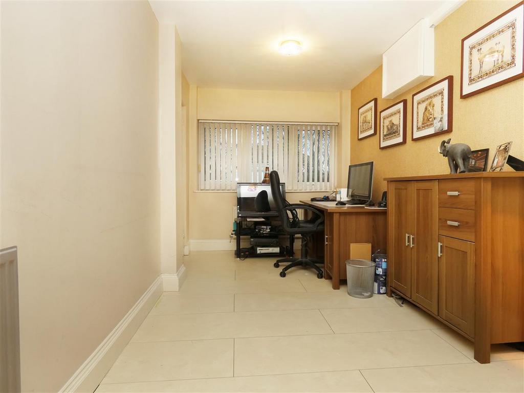 Sitting Room/Office