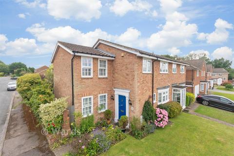 4 bedroom semi-detached house for sale, Ash Tree Drive, Sevenoaks TN15