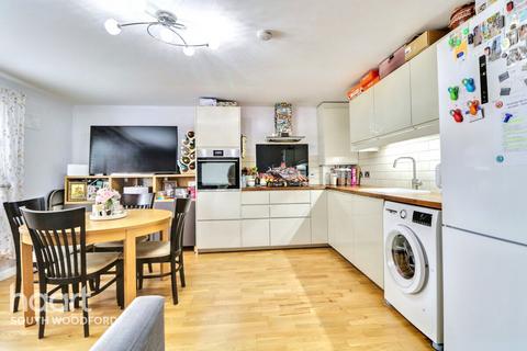 2 bedroom flat for sale, Prospect Road, Woodford Green