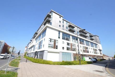 1 bedroom apartment to rent, Paramount Building, Princes Street, Swindon, SN1