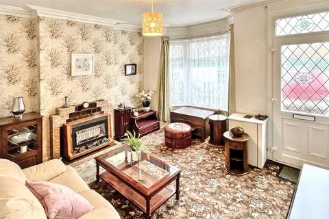 2 bedroom semi-detached house for sale, Drayton Road, Birmingham B14