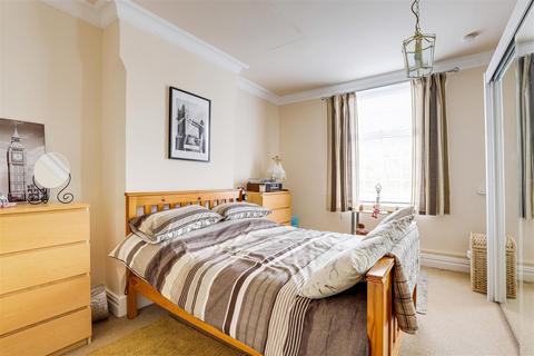 50 Austen Avenue, Nottingham, NG7 6PF