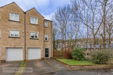 4 bedroom semi-detached house for sale, Brookdale Court, Halifax, West Yorkshire, HX2