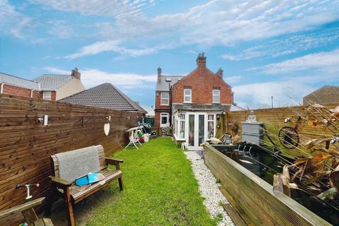 3 bedroom semi-detached house for sale, Kingsnorth Road, Ashford