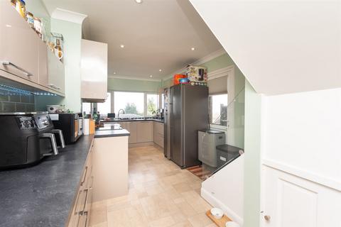 5 bedroom detached house for sale, Walmers Avenue, Higham, Rochester, Kent