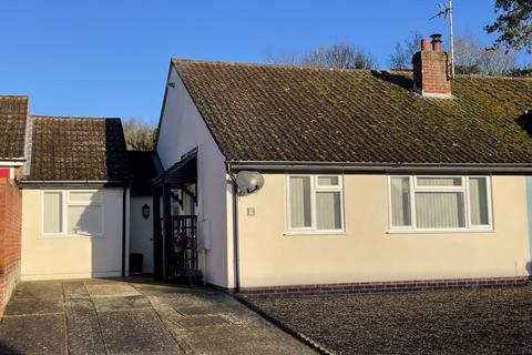 2 bedroom semi-detached bungalow for sale, Turner Close, Wivenhoe, CO7