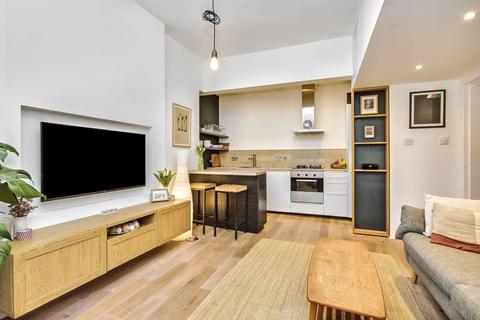 1 bedroom flat for sale, 2f2 141 Broughton Road, EH7 4JJ