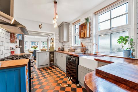 3 bedroom semi-detached house for sale, Southfield Road, Hinckley, LE10