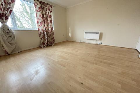 2 bedroom apartment to rent, Buckingham Road, Edgware HA8