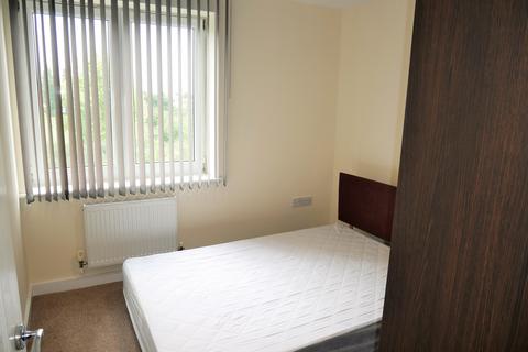 2 bedroom flat to rent, Jersey Road, Hounslow TW3