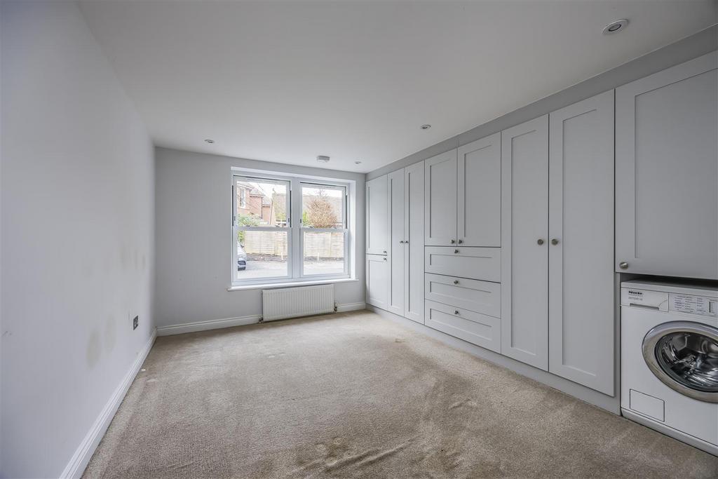 Flat 3, 25 Mc Kinley Road, Bournemouth-Portico Marke