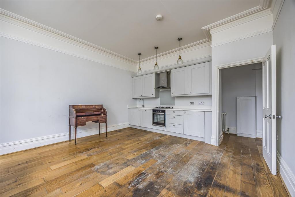 Flat 3, 25 Mc Kinley Road, Bournemouth-Portico Marke