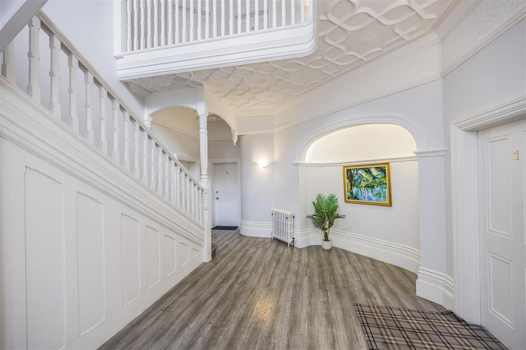 Flat 3, 25 Mc Kinley Road, Bournemouth-Portico Marke