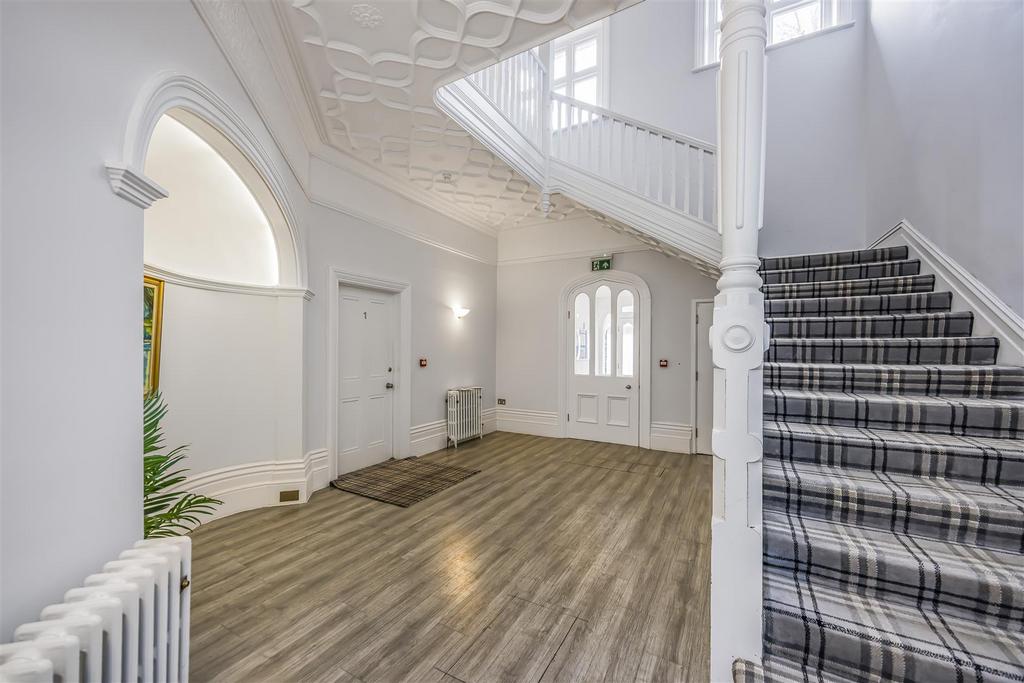 Flat 3, 25 Mc Kinley Road, Bournemouth-Portico Marke