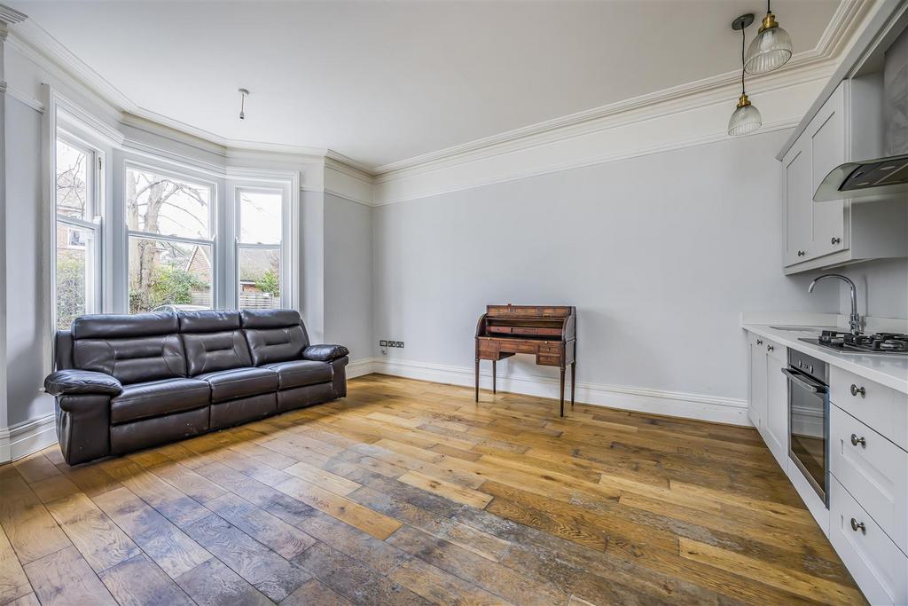 Flat 3, 25 Mc Kinley Road, Bournemouth-Portico Marke