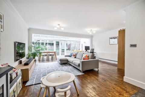 3 bedroom semi-detached house for sale, Sylvan Road, Wanstead