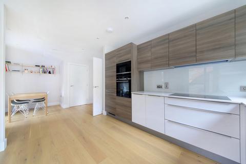 3 bedroom flat for sale, Patcham Terrace, Battersea, London