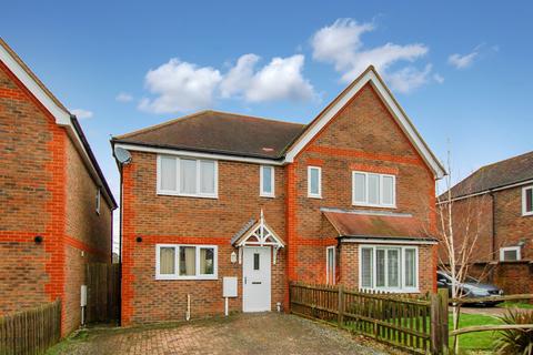 2 bedroom semi-detached house for sale, Off Milthorpe Road, Horsham