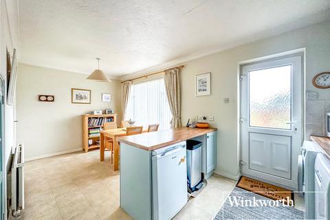 3 bedroom terraced house for sale, Morden Avenue, Dorset BH22