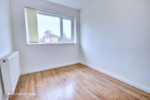 9 Homefield, Daventry, NN11 4BA