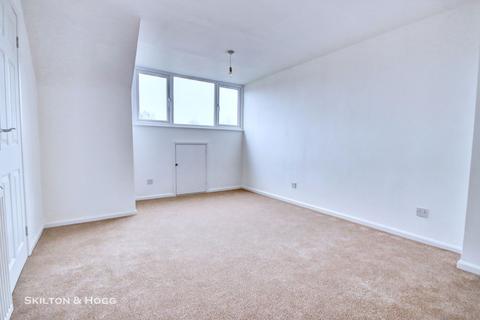 9 Homefield, Daventry, NN11 4BA