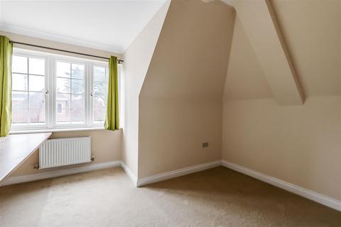 2 bedroom apartment for sale, OTTWAYS LANE, ASHTEAD, KT21