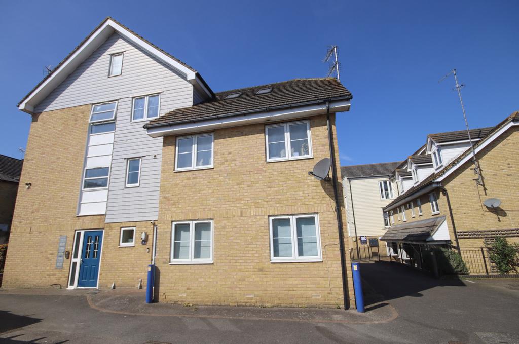One Double Bedroom, Ground Floor Apartment, Alloc