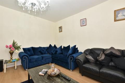 2 bedroom flat for sale, Boleyn Road, London