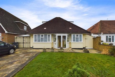 3 bedroom chalet for sale, Homefield Road, Coulsdon CR5